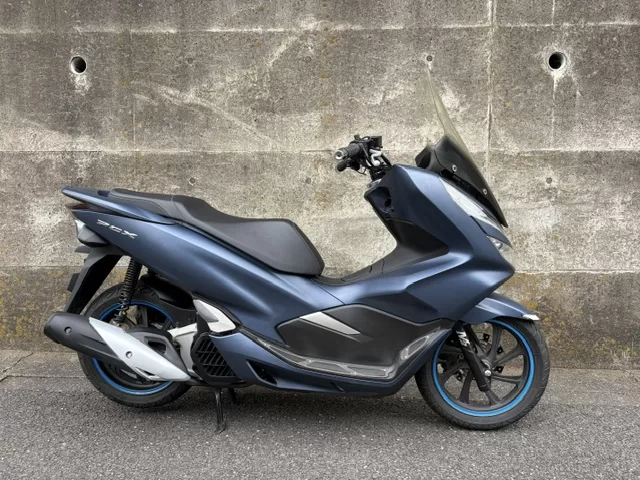 PCX125　キーレス　ロングスクリーン・グリップヒーター付き　
